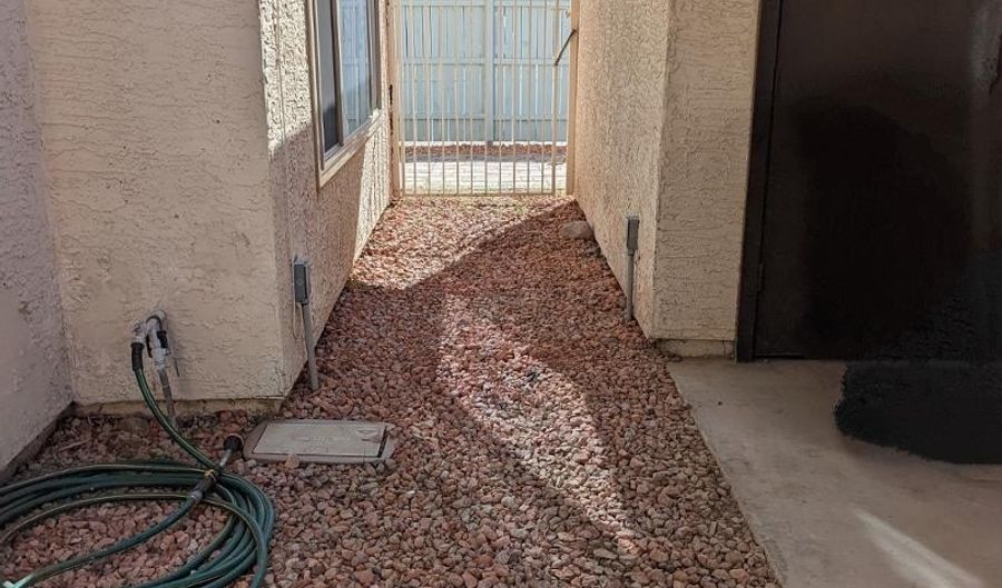 306 E Ludlow Dr Apt B, Avondale, AZ 85323 - 3 Beds, 3 Bath