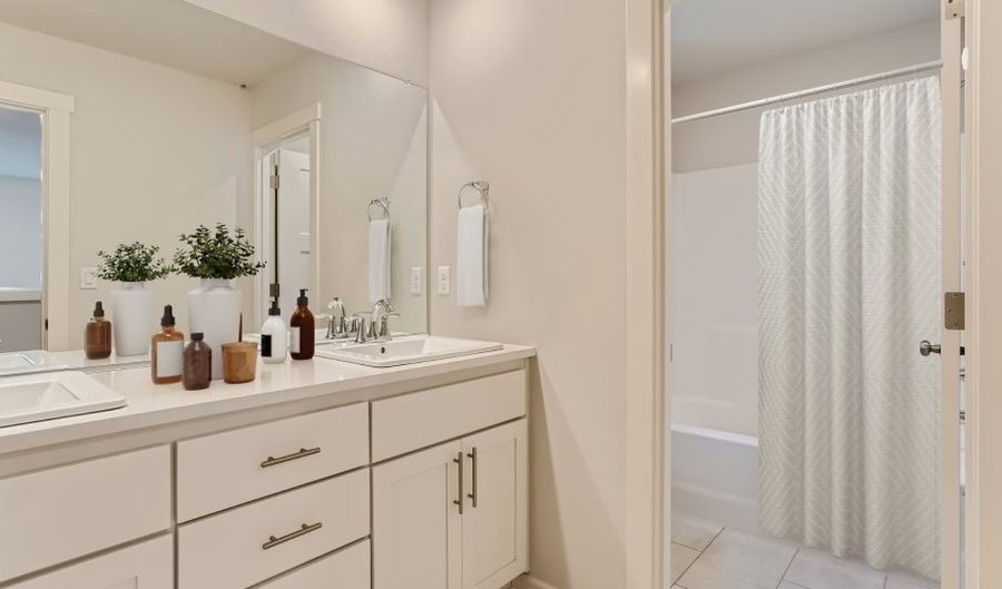 8309 SE Crescent Dr, Hillsboro, OR 97123 - 3 Beds, 3 Bath