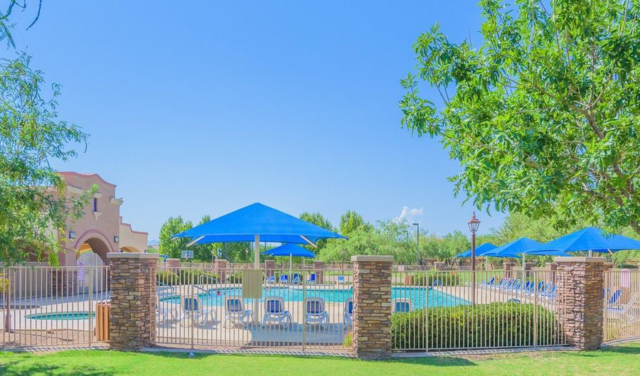 780 W Camino Del Rosal, Sahuarita, AZ 85629 - 2 Beds, 2 Bath