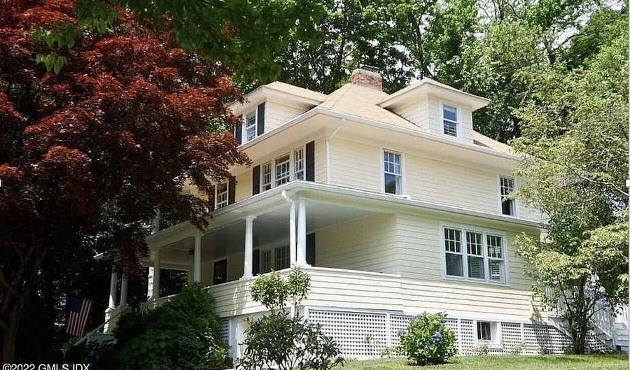 10 Park Ave, Old Greenwich, CT 06870 - 5 Beds, 4 Bath