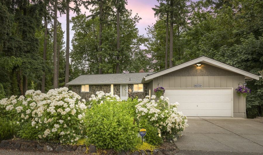 13063 BROOKSIDE Dr, Aurora, OR 97002 - 4 Beds, 2 Bath