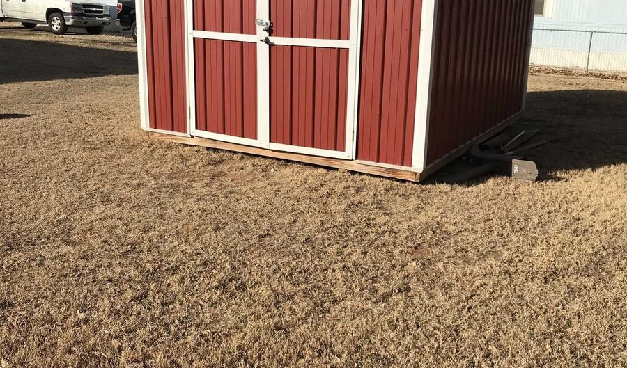 524 W Second St, Beaver, OK 73932 - 4 Beds, 2 Bath