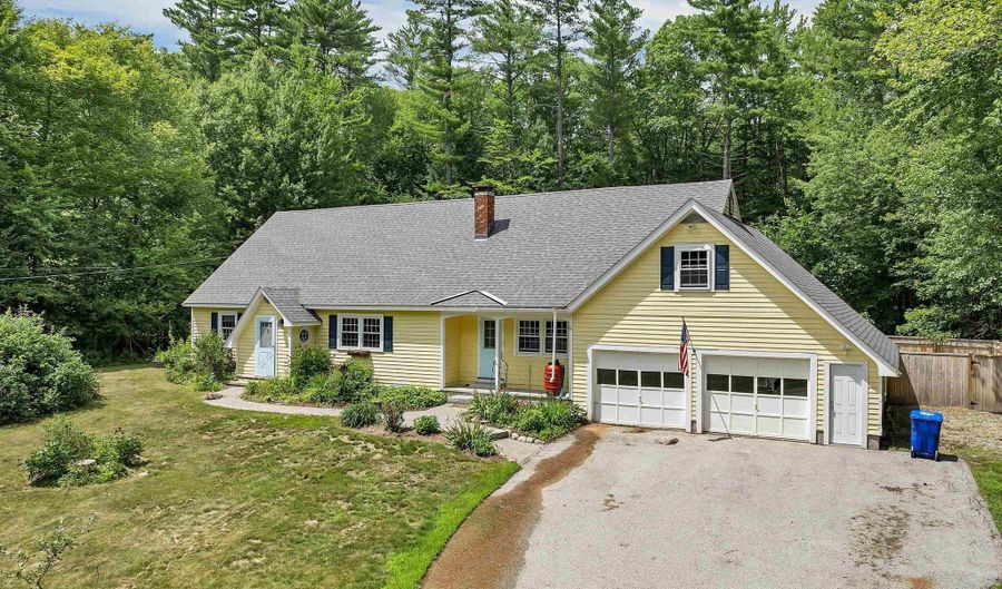 1 Woodland Cir, Bow, NH 03304 - 4 Beds, 3 Bath