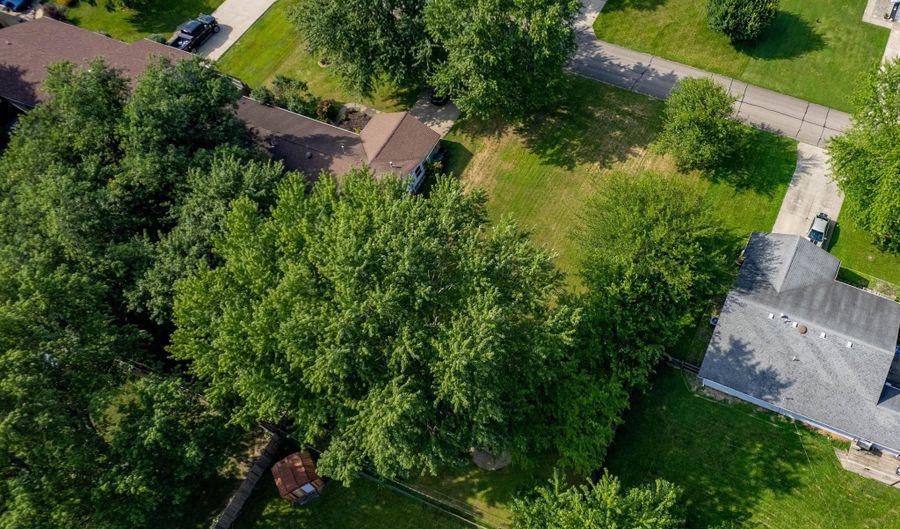 517 Spring Mill Rd, Anderson, IN 46013 - 3 Beds, 2 Bath