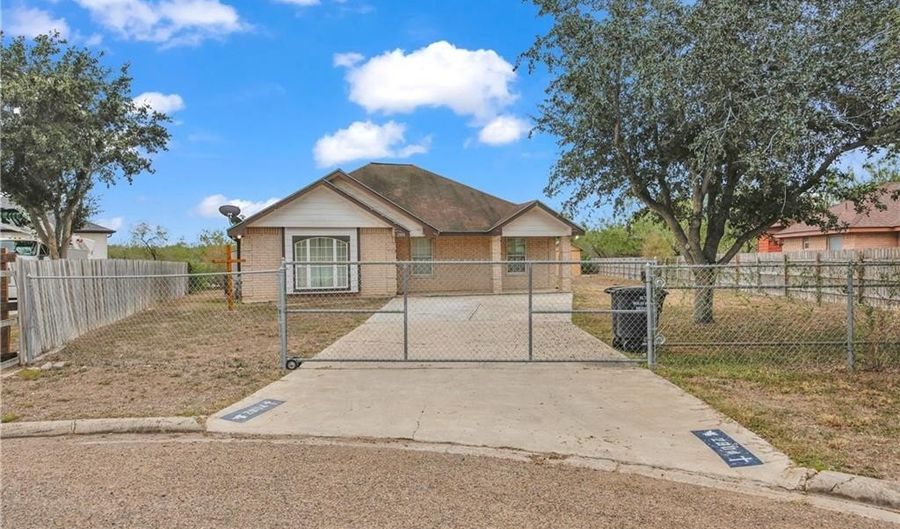 2804 E Filmore Ave, Alton, TX 78573 - 3 Beds, 2 Bath