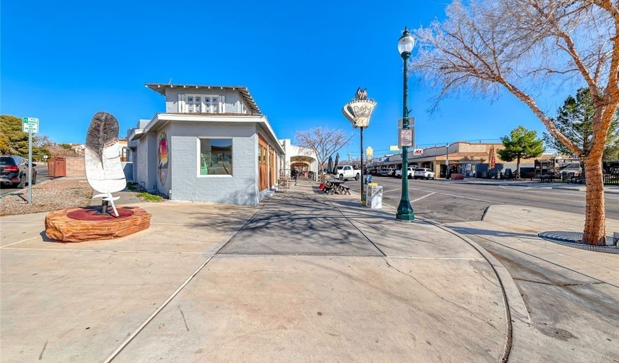632 D Ave, Boulder City, NV 89005 - 5 Beds, 2 Bath