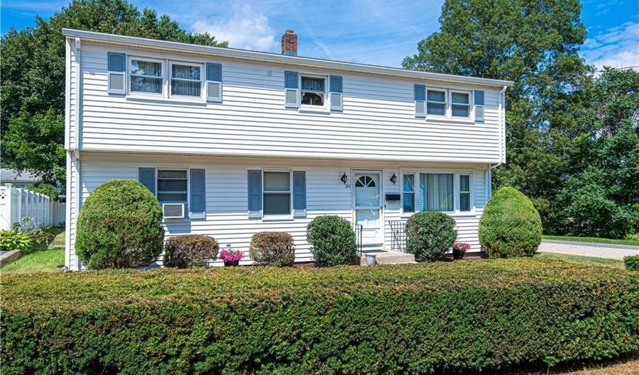 26 Anderson Ave, Coventry, RI 02816 - 4 Beds, 2 Bath