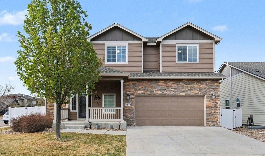 1542 Woodcock St, Berthoud, CO 80513 - 4 Beds, 3 Bath