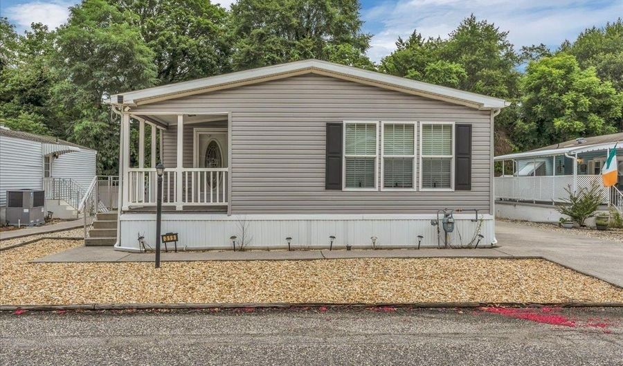 1402 S Route 9, Cape May Court House, NJ 08210 - 3 Beds, 2 Bath