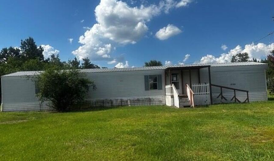 4764 NW County Rd 274, Altha, FL 32421 - 3 Beds, 2 Bath