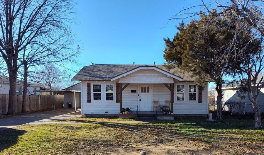 4002 S BOWIE St, Amarillo, TX 79110 - 2 Beds, 1 Bath