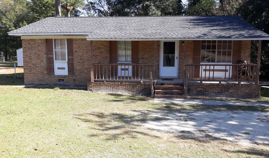 20718 Soloman Blatt Ave, Blackville, SC 29817 - 3 Beds, 1 Bath