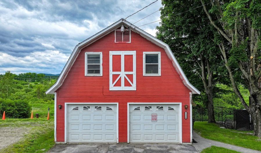 1330 1340 Grove St, Brandon, VT 05733 - 3 Beds, 6 Bath