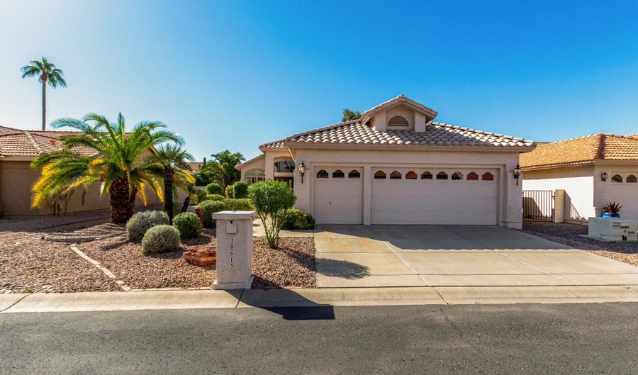 10613 E VOAX Dr, Sun Lakes, AZ 85248 - 2 Beds, 2 Bath