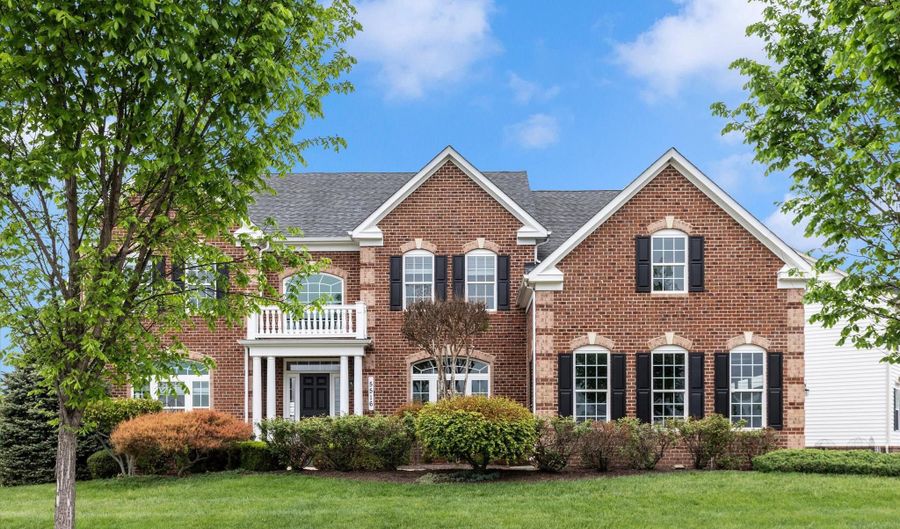 5516 YOUNG FAMILY Trl W, Adamstown, MD 21710 - 5 Beds, 6 Bath