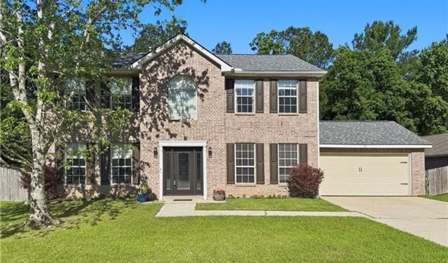 141 E EMERALD Crk, Abita Springs, LA 70420 - 4 Beds, 3 Bath