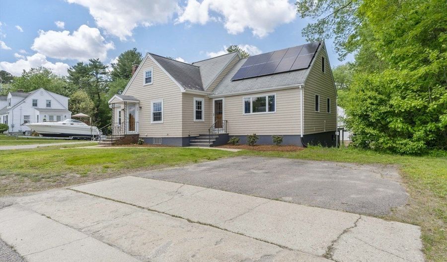 238 Lake St, Bellingham, MA 02019 - 0 Beds, 2 Bath