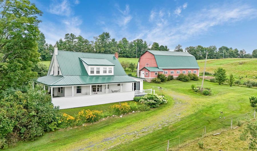 2066 Hinman Settler Rd, Brownington, VT 05860 - 4 Beds, 2 Bath