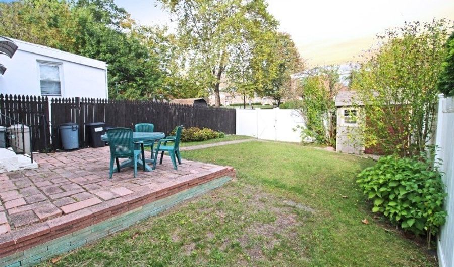 126 Baker St, Andover, NJ 07801 - 2 Beds, 1 Bath