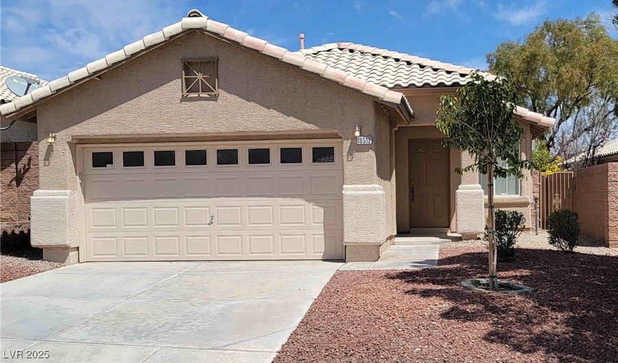 10512 Beachwalk Pl, Las Vegas, NV 89144 - 2 Beds, 2 Bath