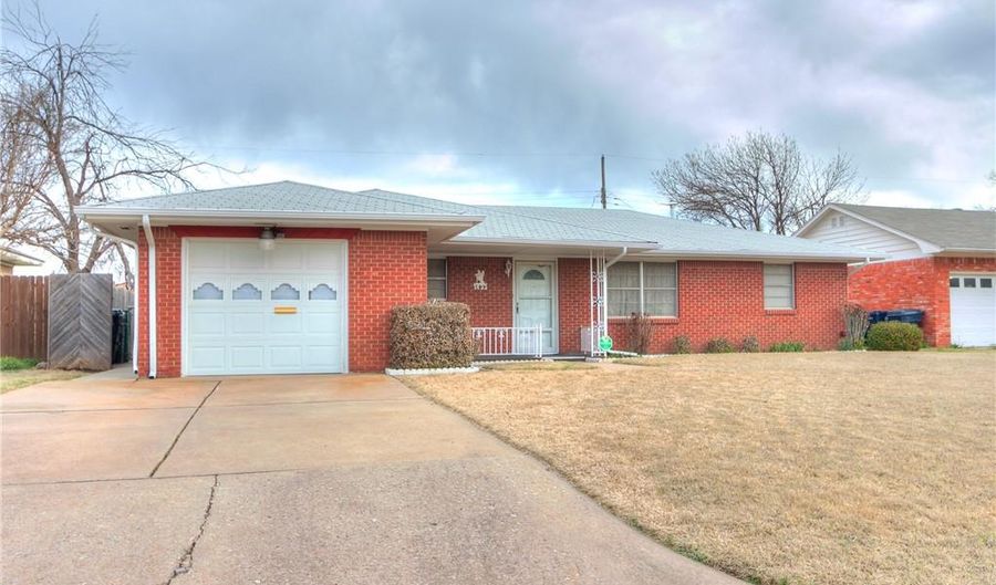 1433 SW 68th St, Oklahoma City, OK 73159 - 3 Beds, 2 Bath