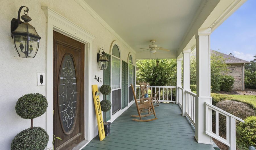443 Woodlands Cir, Brandon, MS 39047 - 4 Beds, 4 Bath
