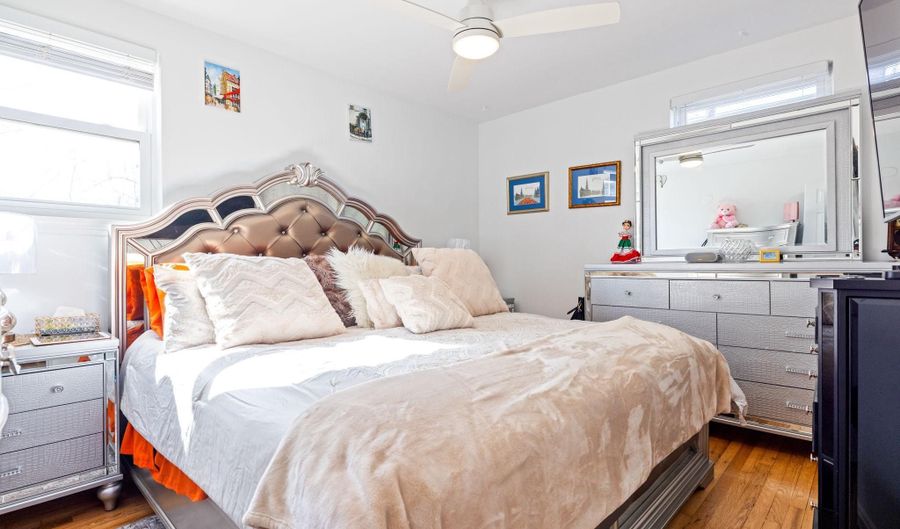 7011 MURRAY Ln, Annandale, VA 22003 - 3 Beds, 2 Bath