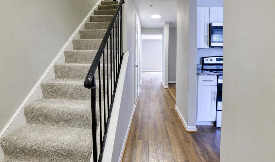 4663 RED HAWK Ter, Bladensburg, MD 20710 - 3 Beds, 2 Bath