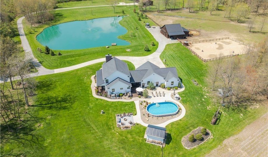 16159 Salem Church St NE, Alliance, OH 44601 - 4 Beds, 4 Bath