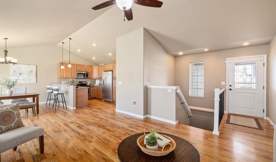 2005 PINE Ave, Cheyenne, WY 82007 - 3 Beds, 2 Bath