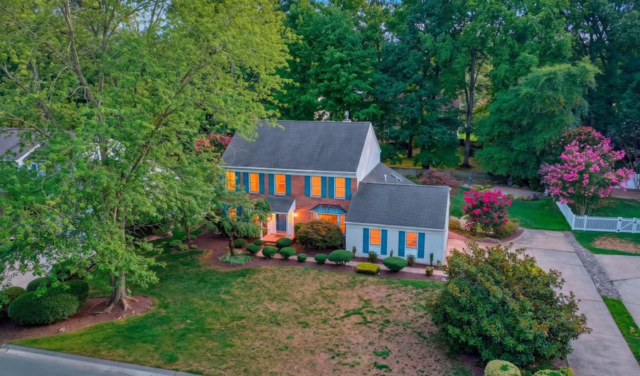 164 BURNING TREE Rd, Dover, DE 19904 - 4 Beds, 3 Bath