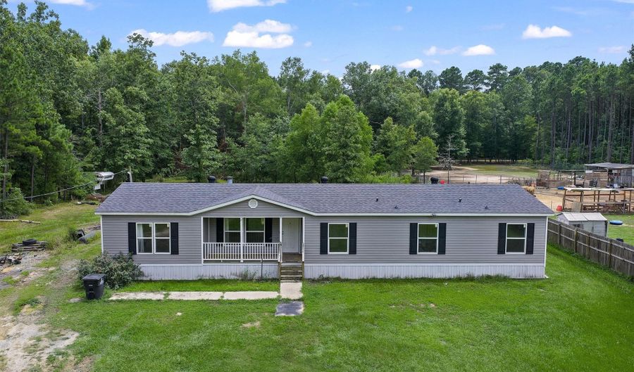 310 Merrill Ln, Benton, LA 71006 - 5 Beds, 3 Bath