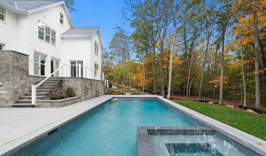 10 Stony Brook Rd, Darien, CT 06820 - 6 Beds, 8 Bath