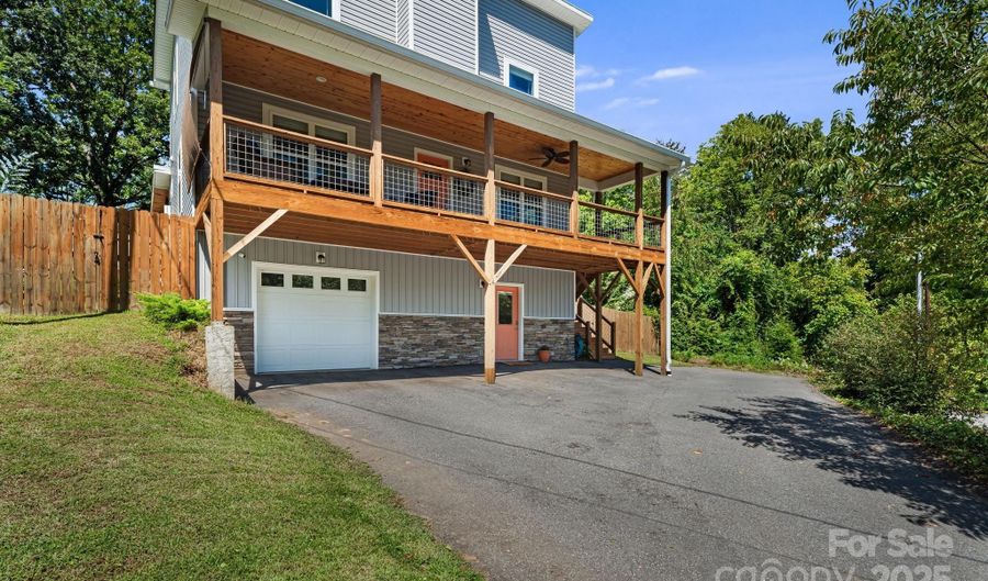 14 3rd St, Asheville, NC 28803 - 4 Beds, 4 Bath
