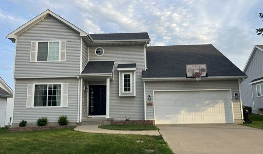1415 Cedar Dr, Adel, IA 50003 - 4 Beds, 4 Bath