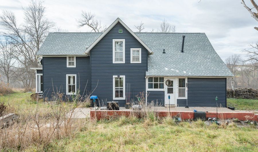 60686 620th St, Atlantic, IA 50022 - 4 Beds, 1 Bath