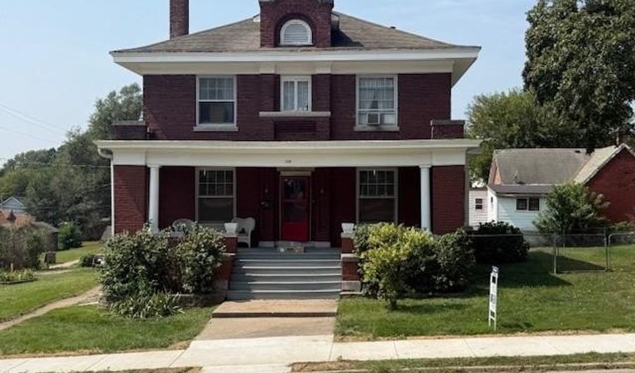 119 N 14th St, Atchison, KS 66002 - 4 Beds, 2 Bath