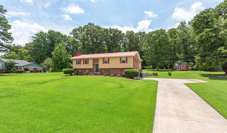 199 VALLEY Dr, Alexandria, AL 36250 - 4 Beds, 3 Bath