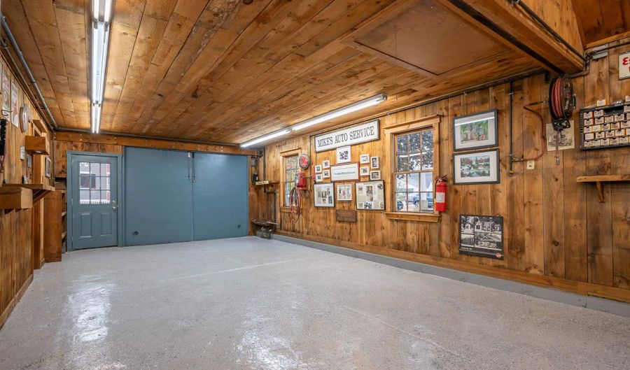 107 Boston Post Rd, Amherst, NH 03031 - 0 Beds, 0 Bath