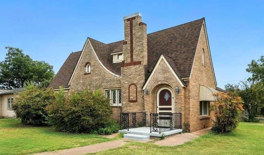 1781 University Blvd, Abilene, TX 79603 - 3 Beds, 2 Bath