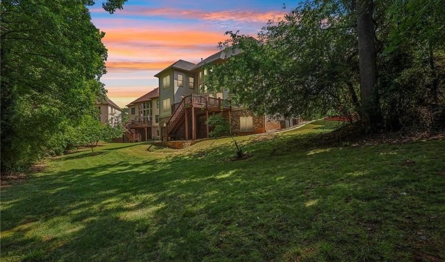 12516 Darvish Ln, Alpharetta, GA 30005 - 6 Beds, 5 Bath