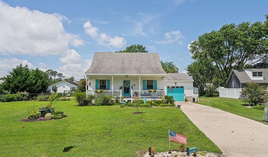 202 CHAPEL OF EASE St, Dagsboro, DE 19939 - 4 Beds, 2 Bath