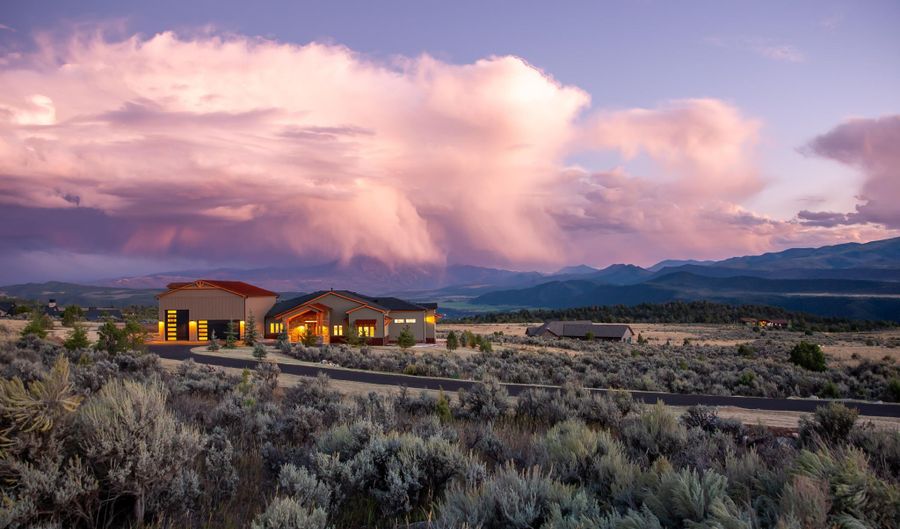 52 Grosbeak Pl, Glenwood Springs, CO 81601 - 5 Beds, 5 Bath