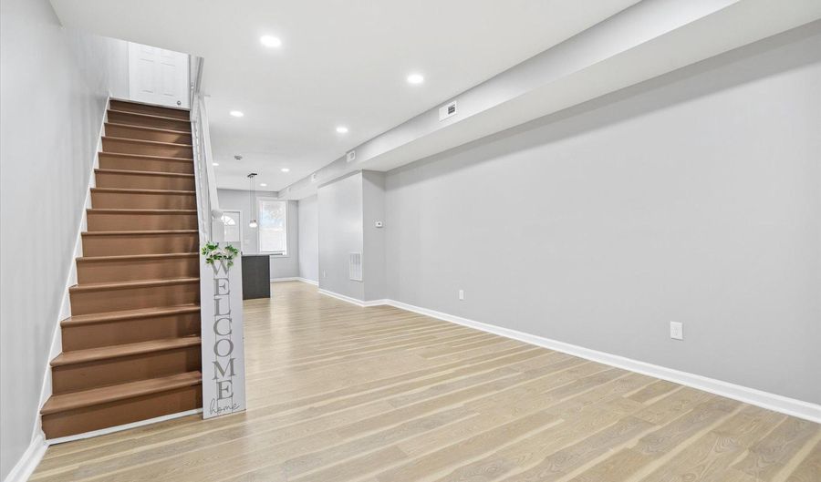 1027 N KENWOOD Ave, Baltimore, MD 21205 - 5 Beds, 2 Bath