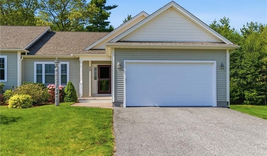 72 Country Meadow Ln, Glocester, RI 02814 - 2 Beds, 2 Bath