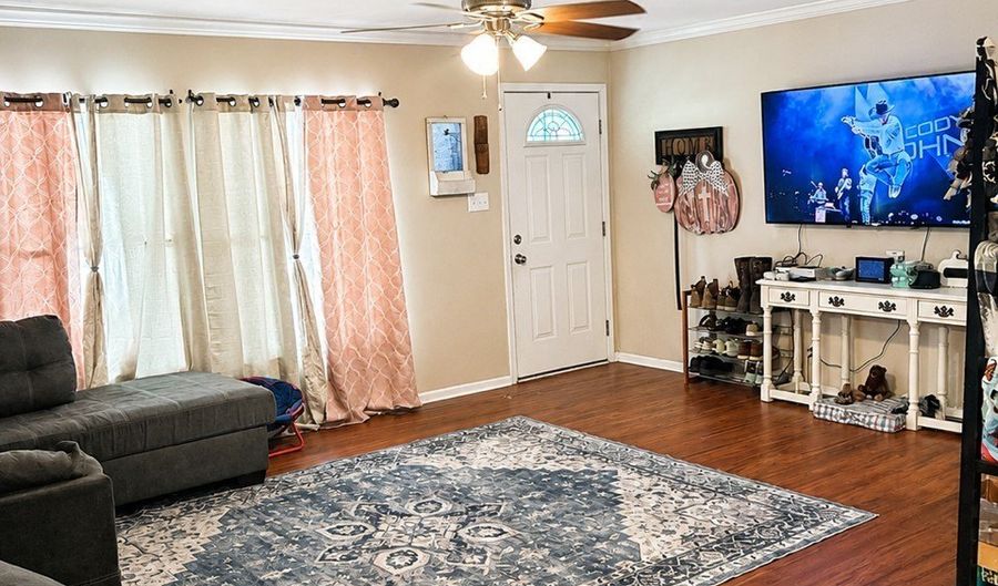 577 Crouch, Benton, LA 71006 - 3 Beds, 2 Bath