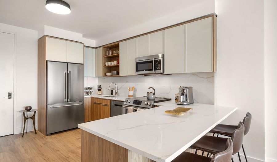 285 BROADWAY 405, Bayonne, NJ 07002 - 2 Beds, 2 Bath