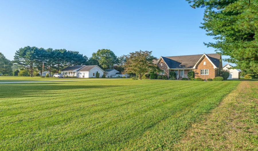 32162 CONLEYS CHAPEL Rd, Lewes, DE 19958 - 5 Beds, 3 Bath