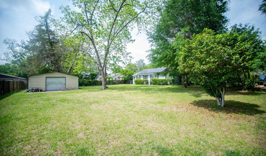 101 Brabham St, Brunson, SC 29911 - 3 Beds, 1 Bath