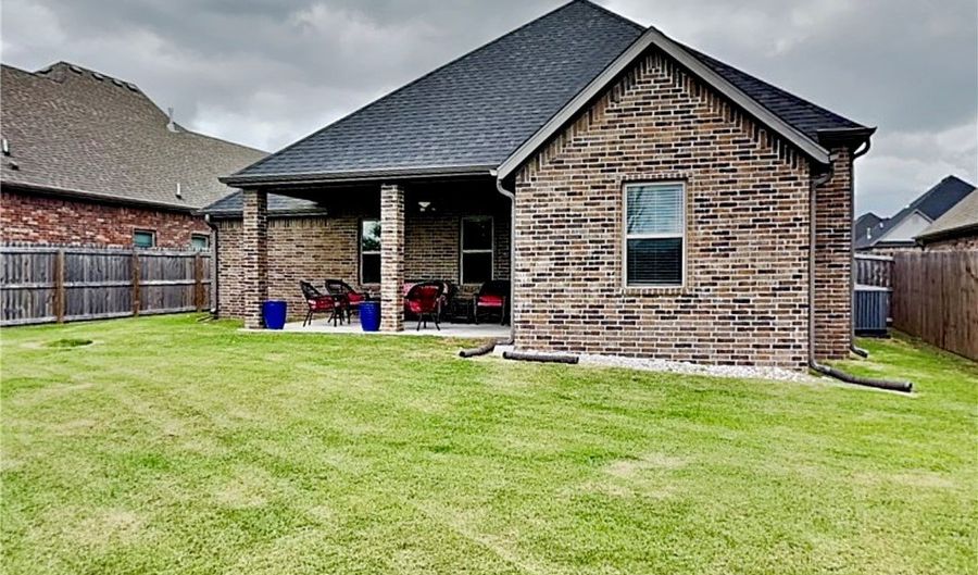 1101 Flat Rock St, Bentonville, AR 72713 - 3 Beds, 3 Bath